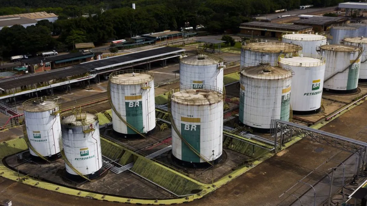 Exportações da Petrobras disparam 84%, lucro vem aí?